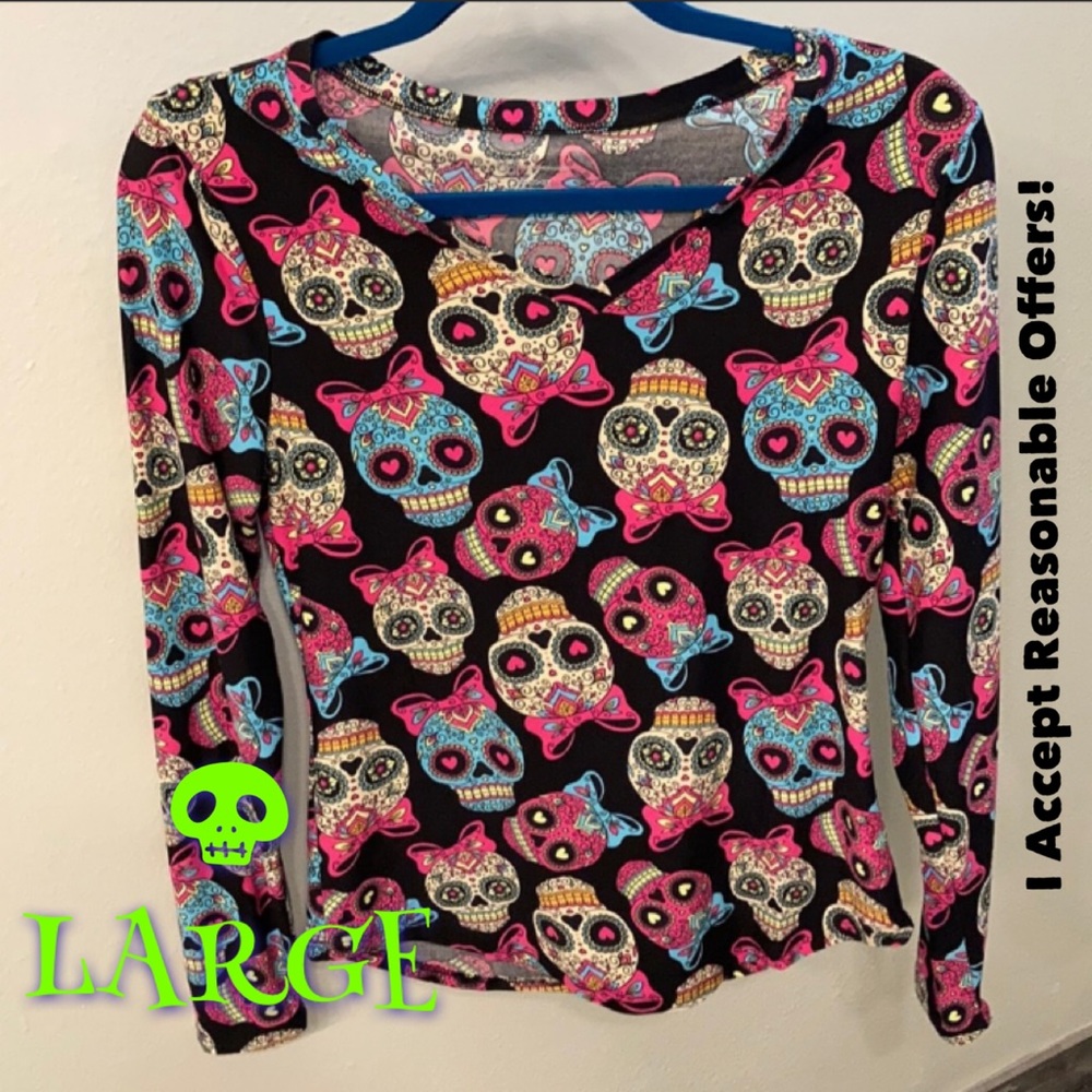 NoBoundaries fitted Dia de los Muertos skull top L